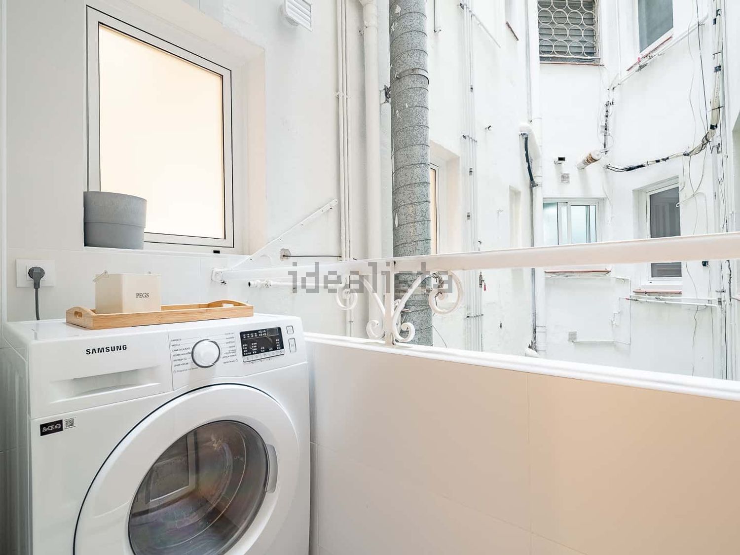 Room for rent, Barcelona