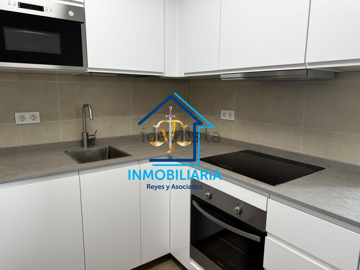 Pis de 120 m² a Còrdova
