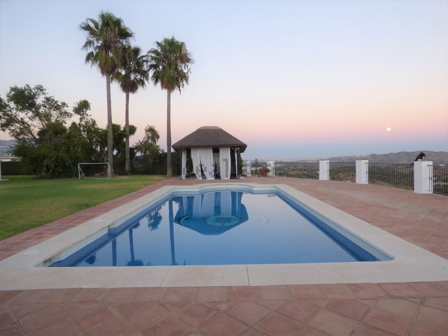 Haus 350 m² in Mijas
