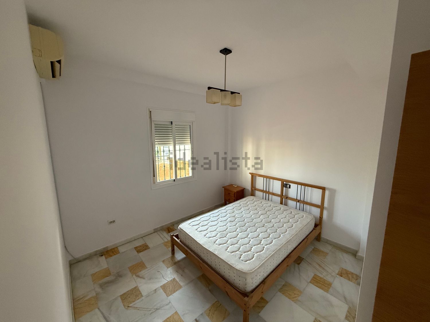 Casa de 110 m² en Umbrete