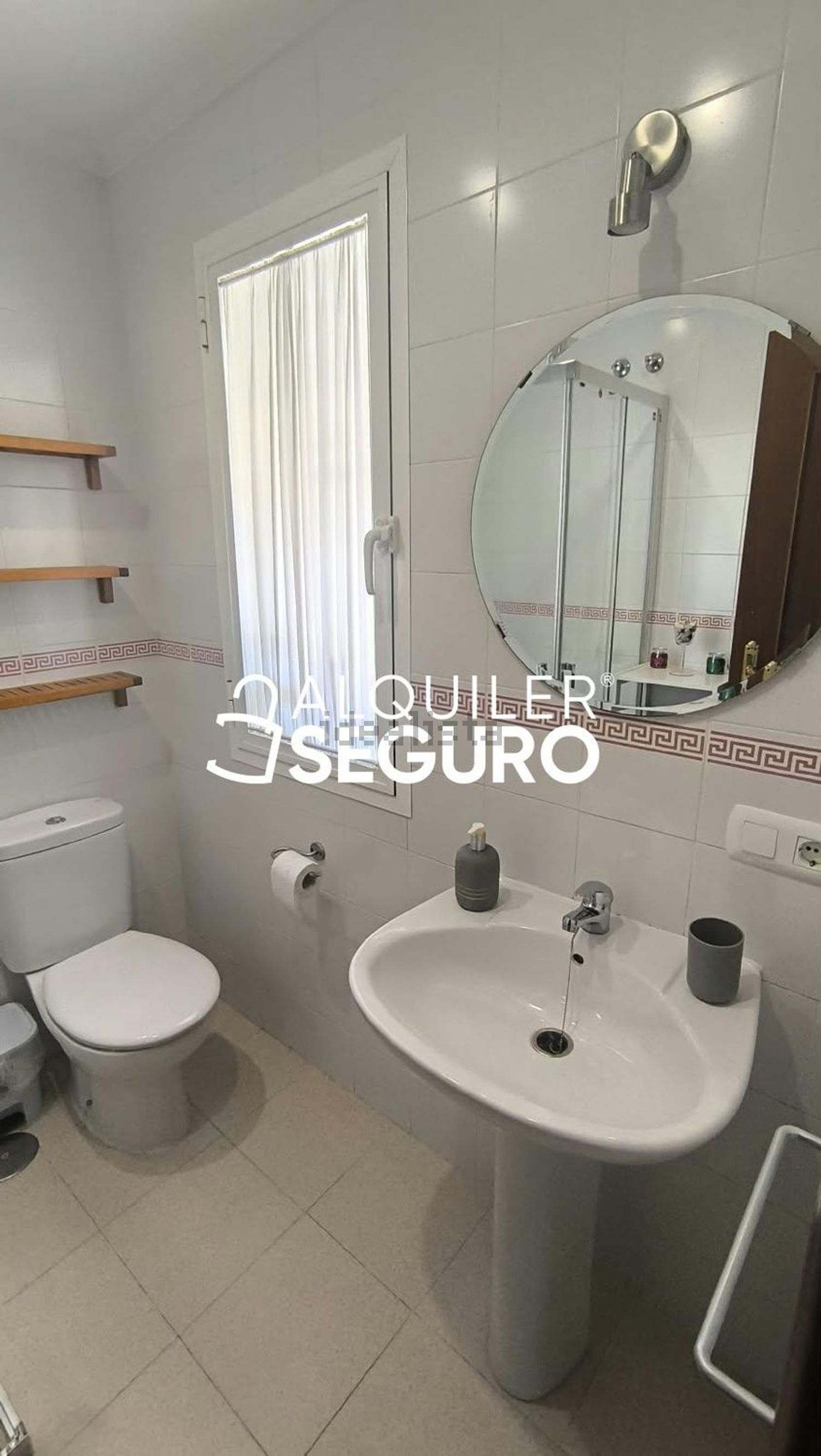 Casa de 136 m² en Palomares del Río