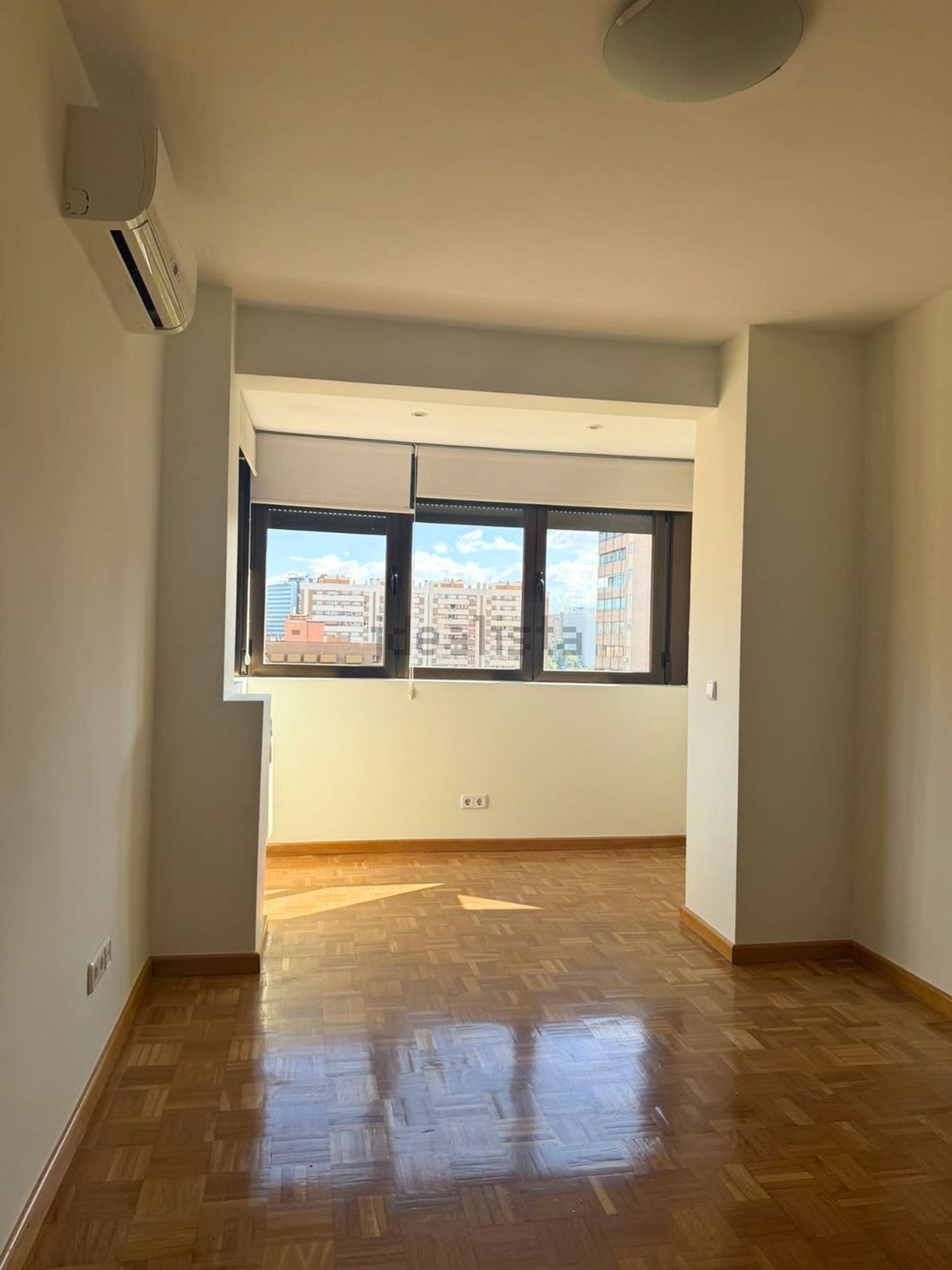 Wohnung 186 m² in Madrid