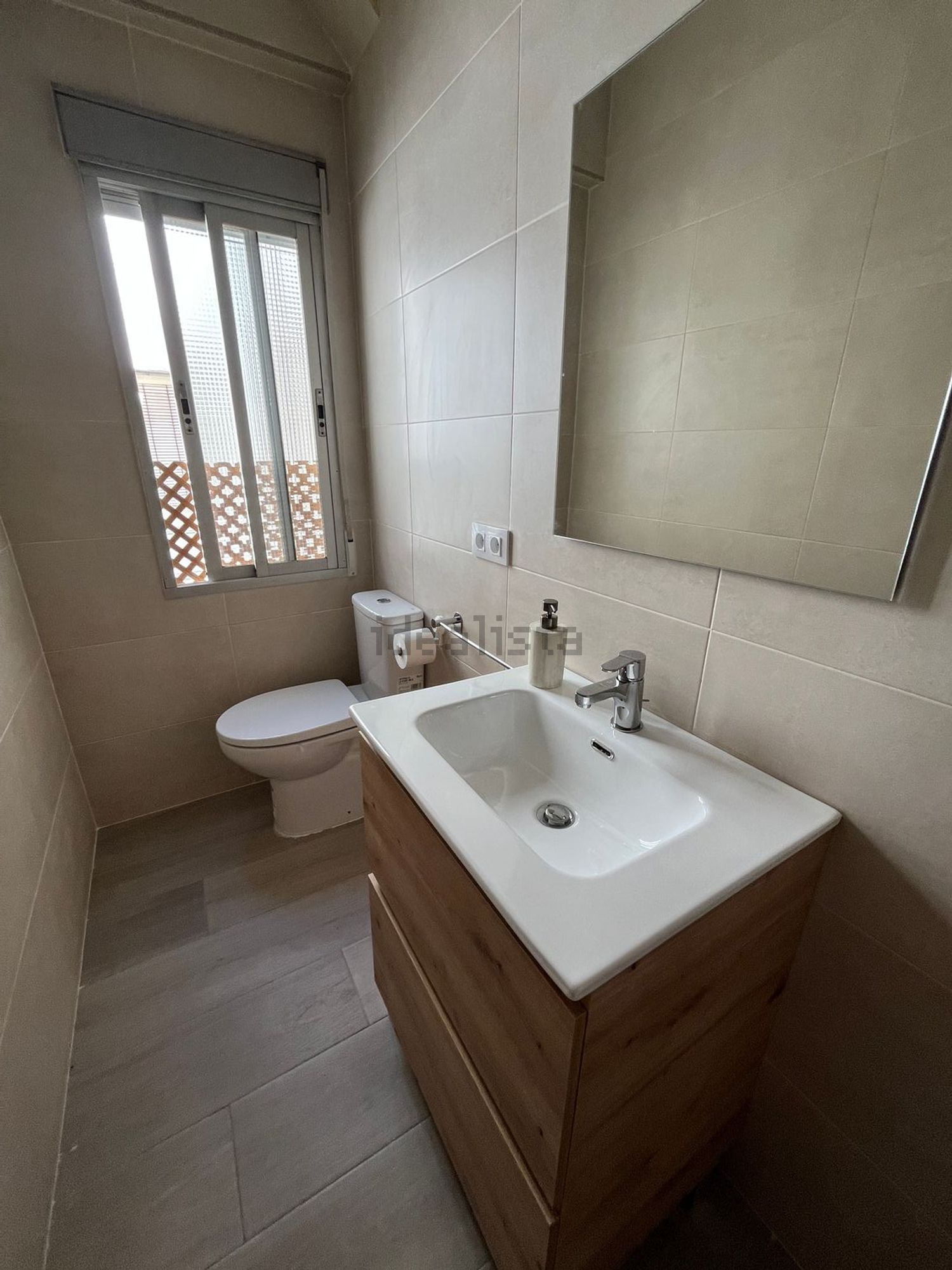 Habitación 80 m², Granada