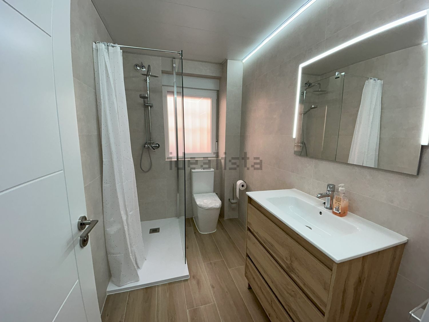 Flat 72 m² in Zaragoza