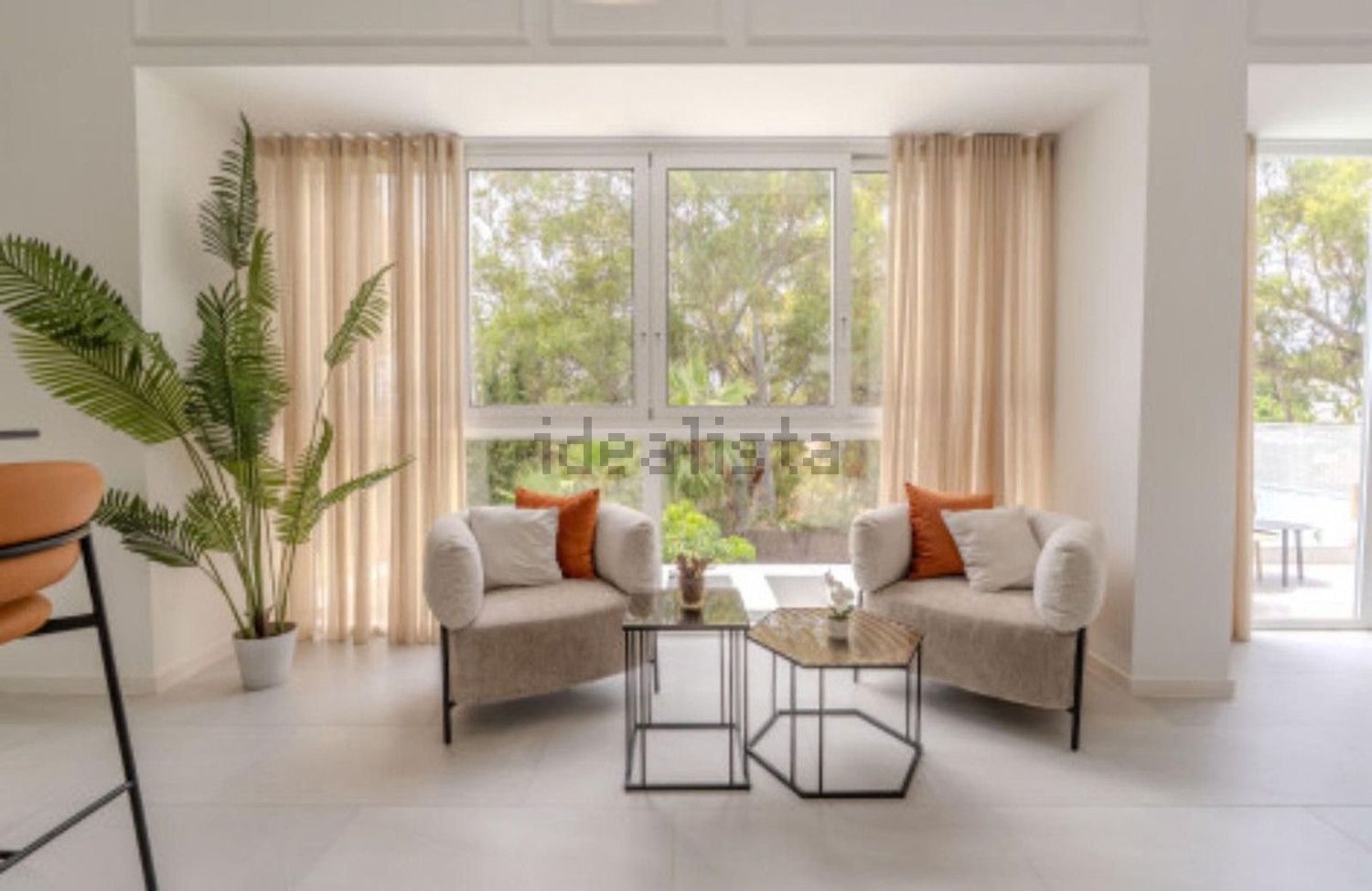 Haus 350 m² in Marbella