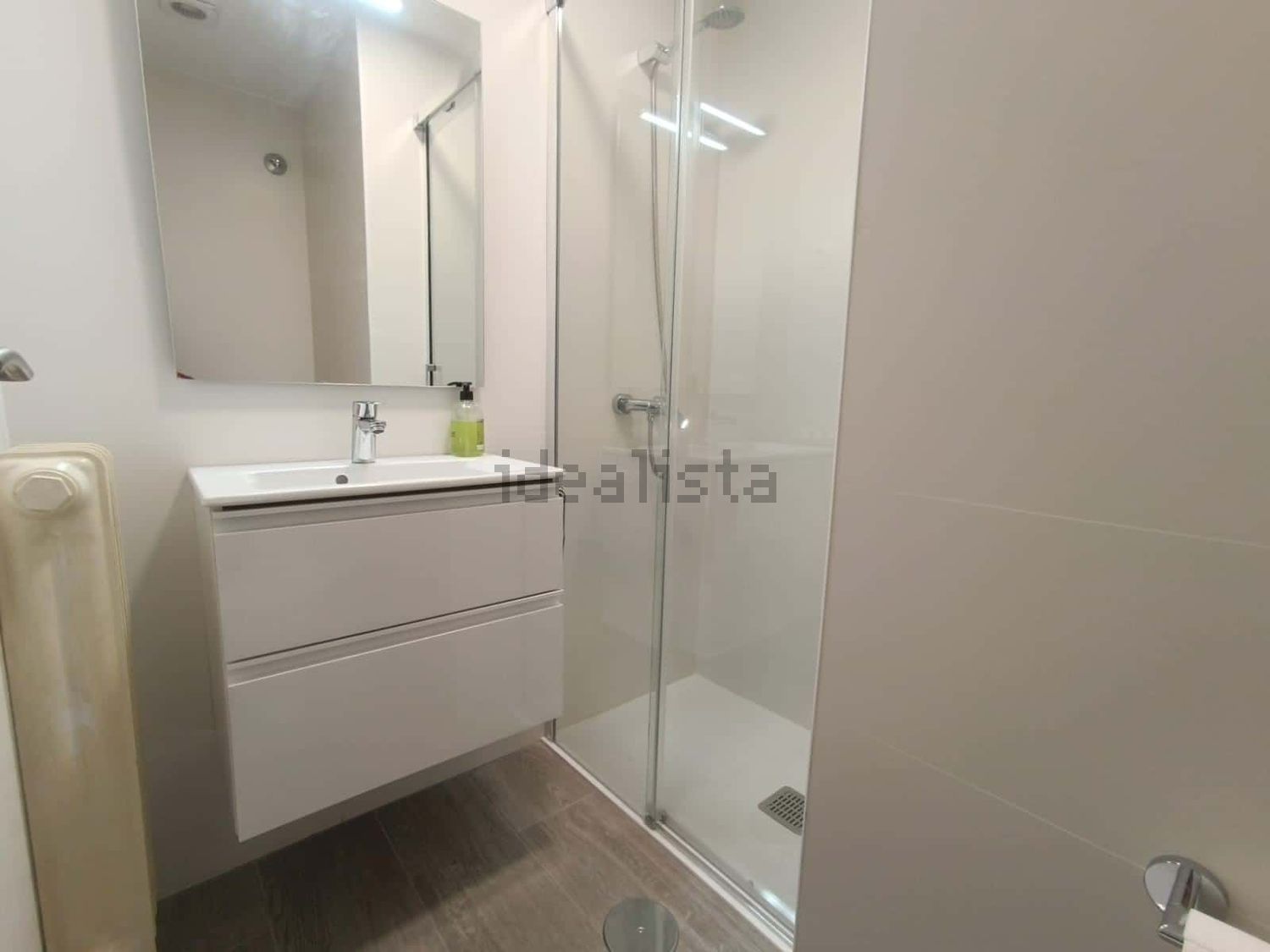 Habitación 105 m², Pamplona