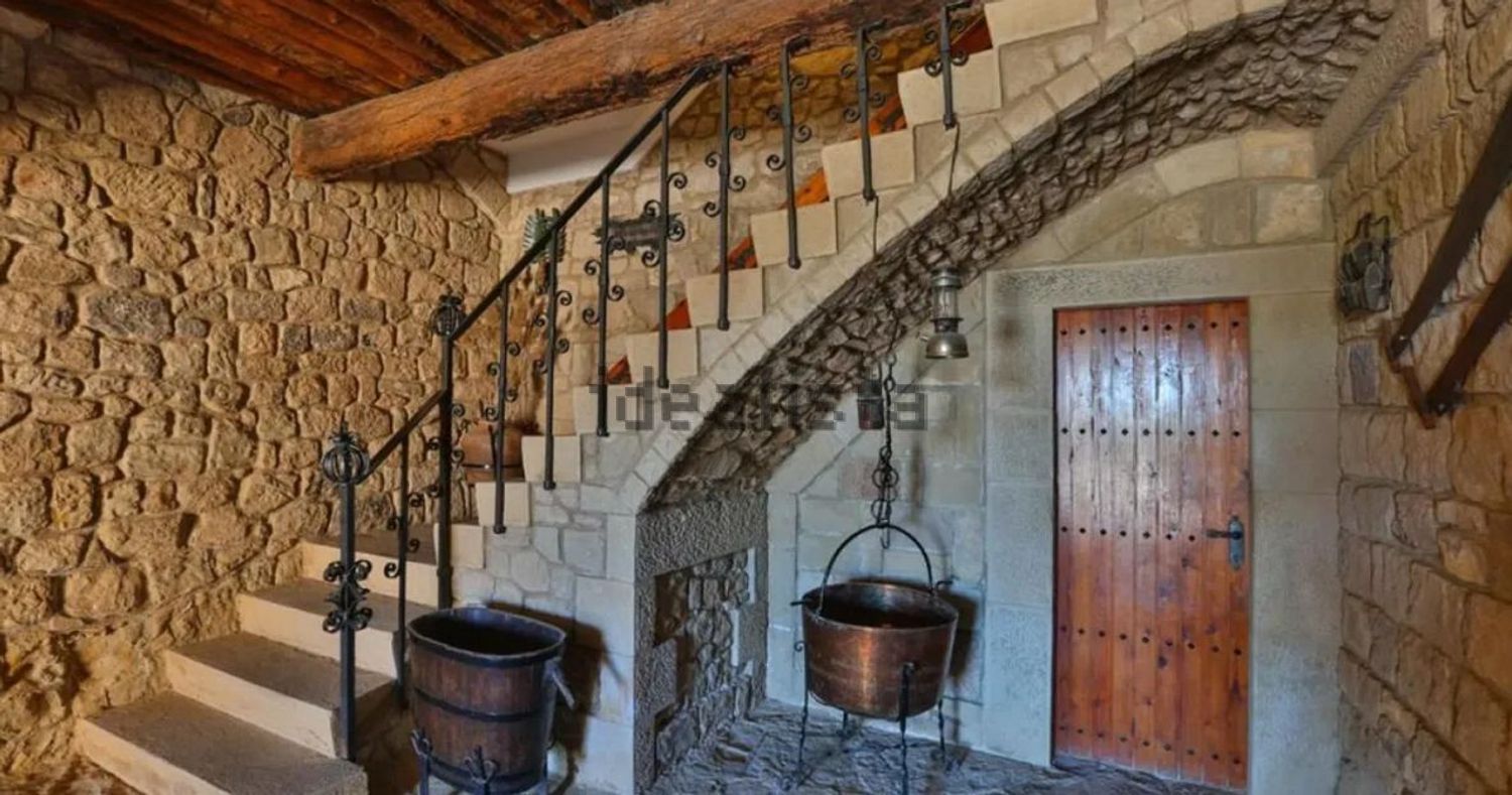 Casa de 450 m² a Sant Pere Sallavinera