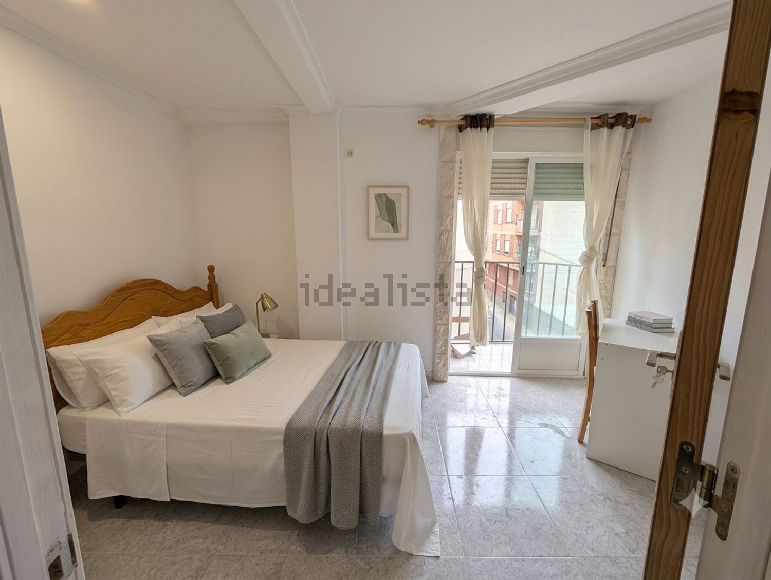 Habitació de lloguer, Asp