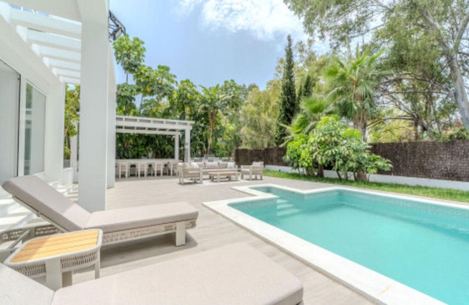 Haus 350 m² in Marbella