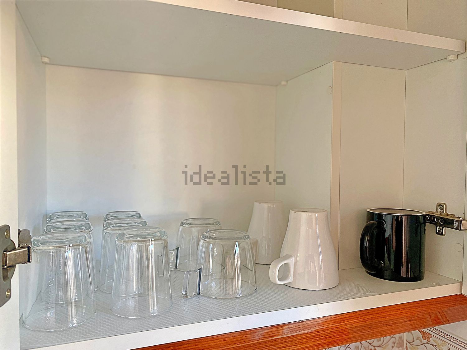 Room for rent, Sueca