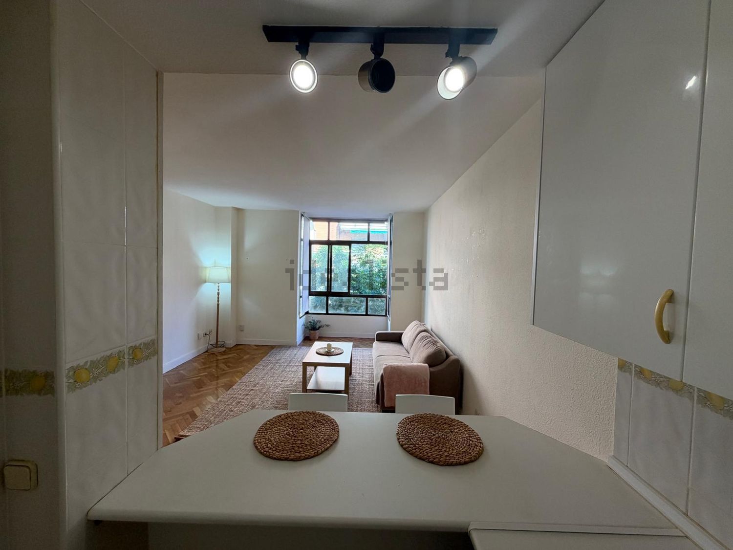 Wohnung 61 m² in Madrid