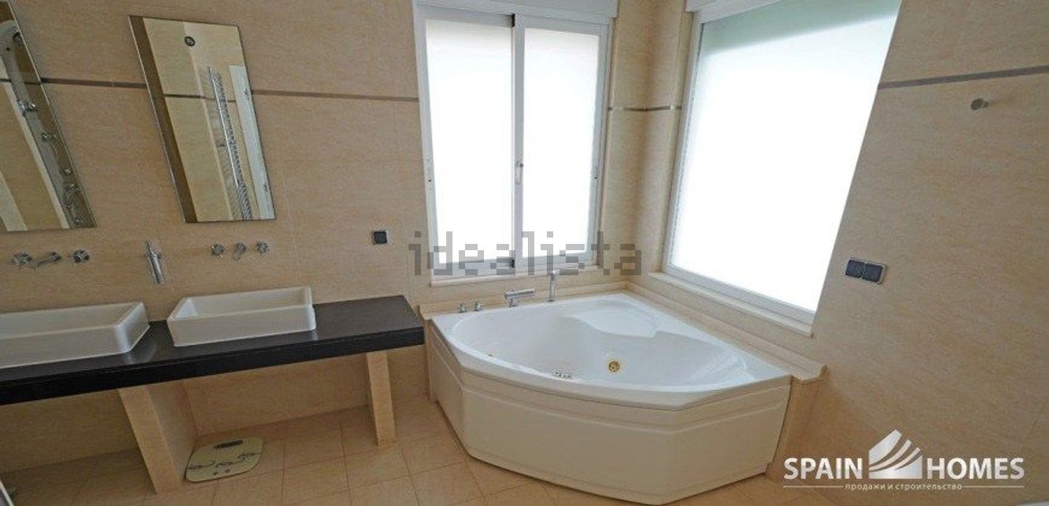 Casa de 400 m² a Altea