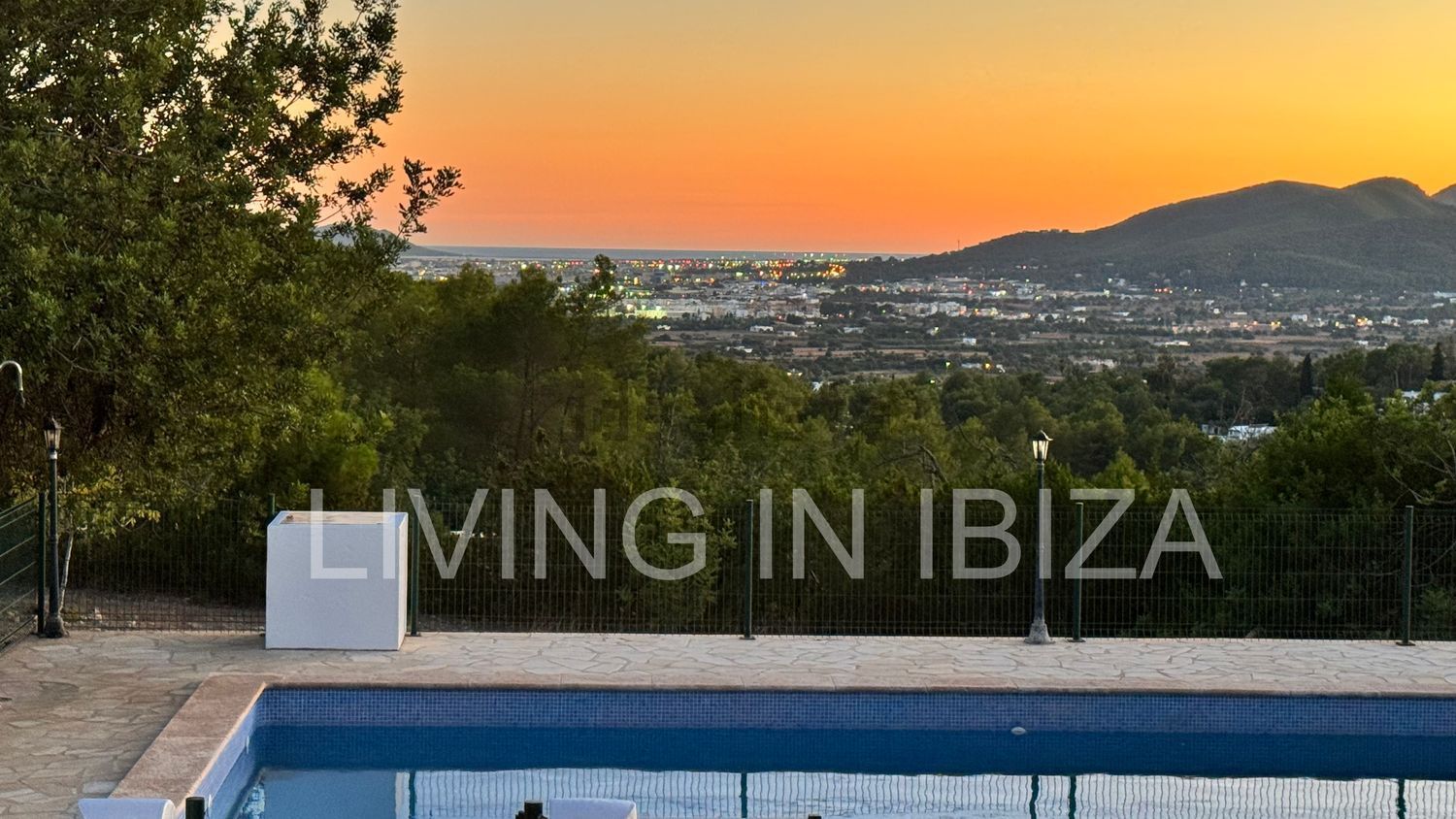 Casa de 305 m² en Santa Eulària des Riu