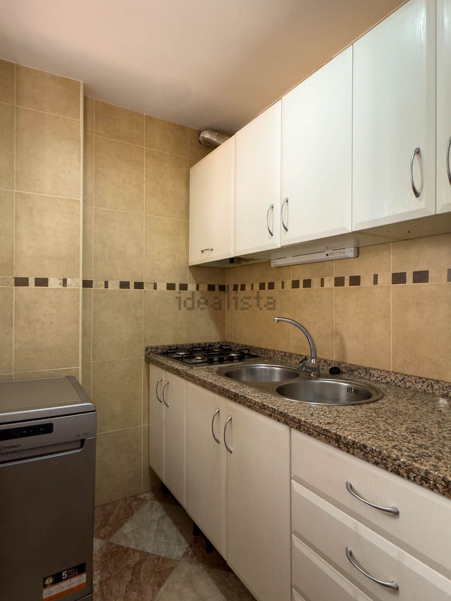 Haus 288 m² in Ítrabo