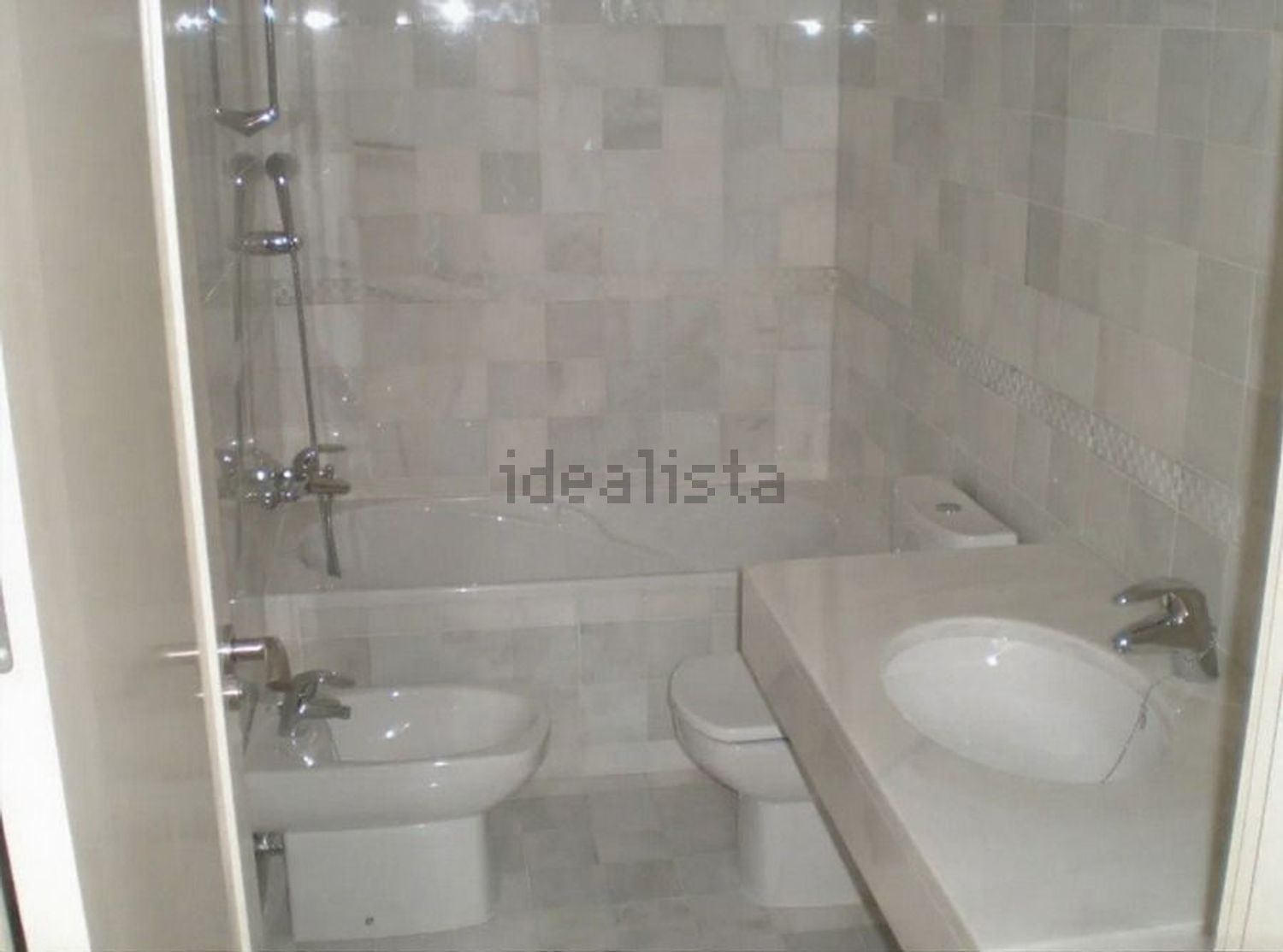Flat 170 m² in Granada