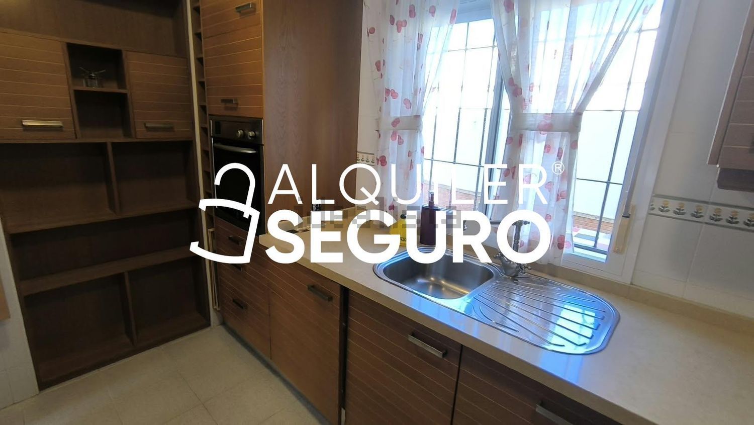 Casa de 136 m² en Palomares del Río