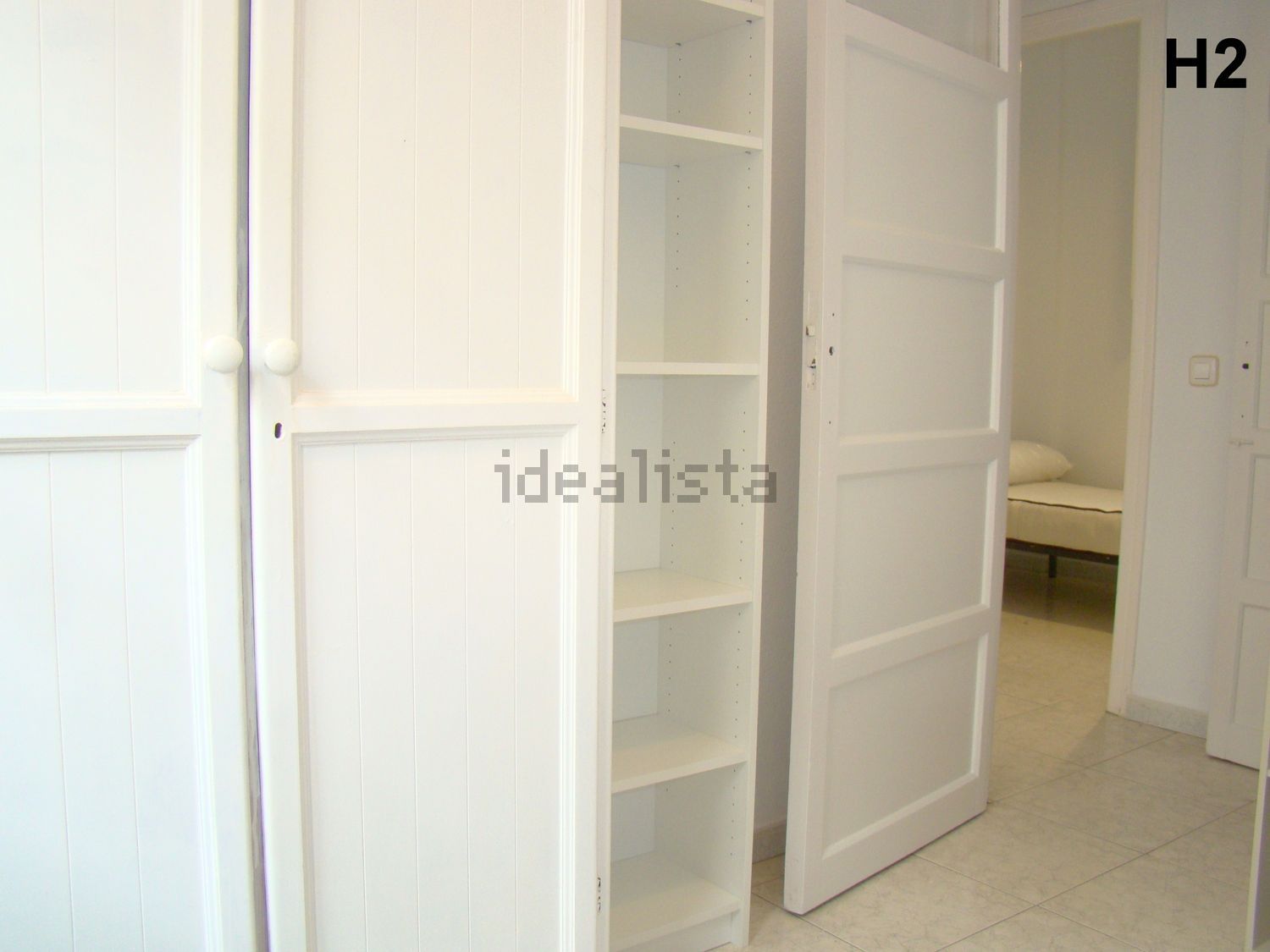 Room for rent, Seville
