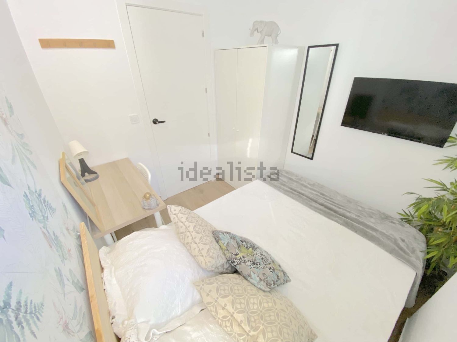 Habitación 200 m², Sevilla