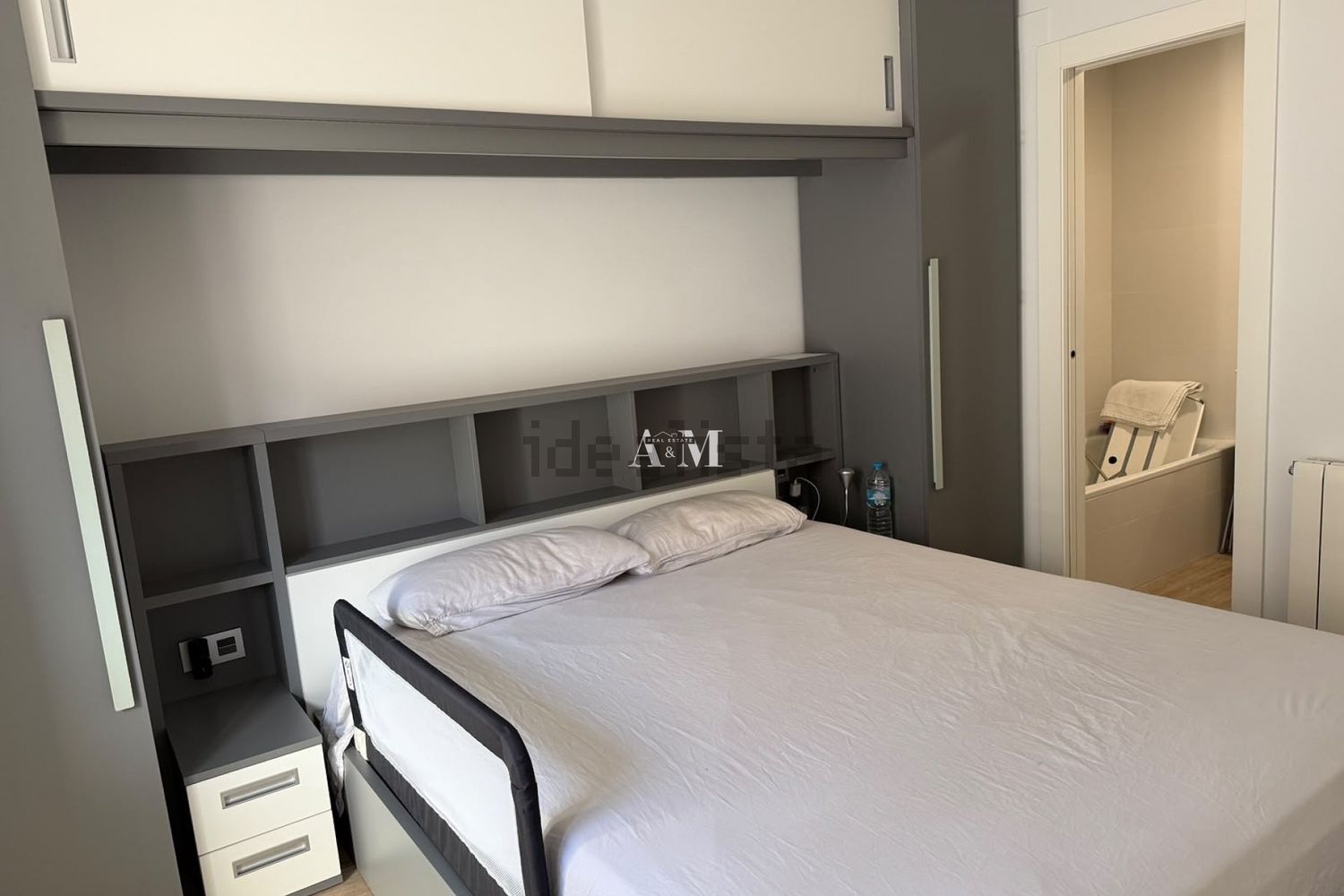Квартира 100 м² в Los Montesinos