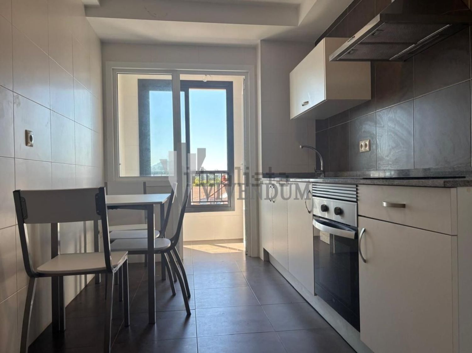 Piso de 83 m² en O Rosal