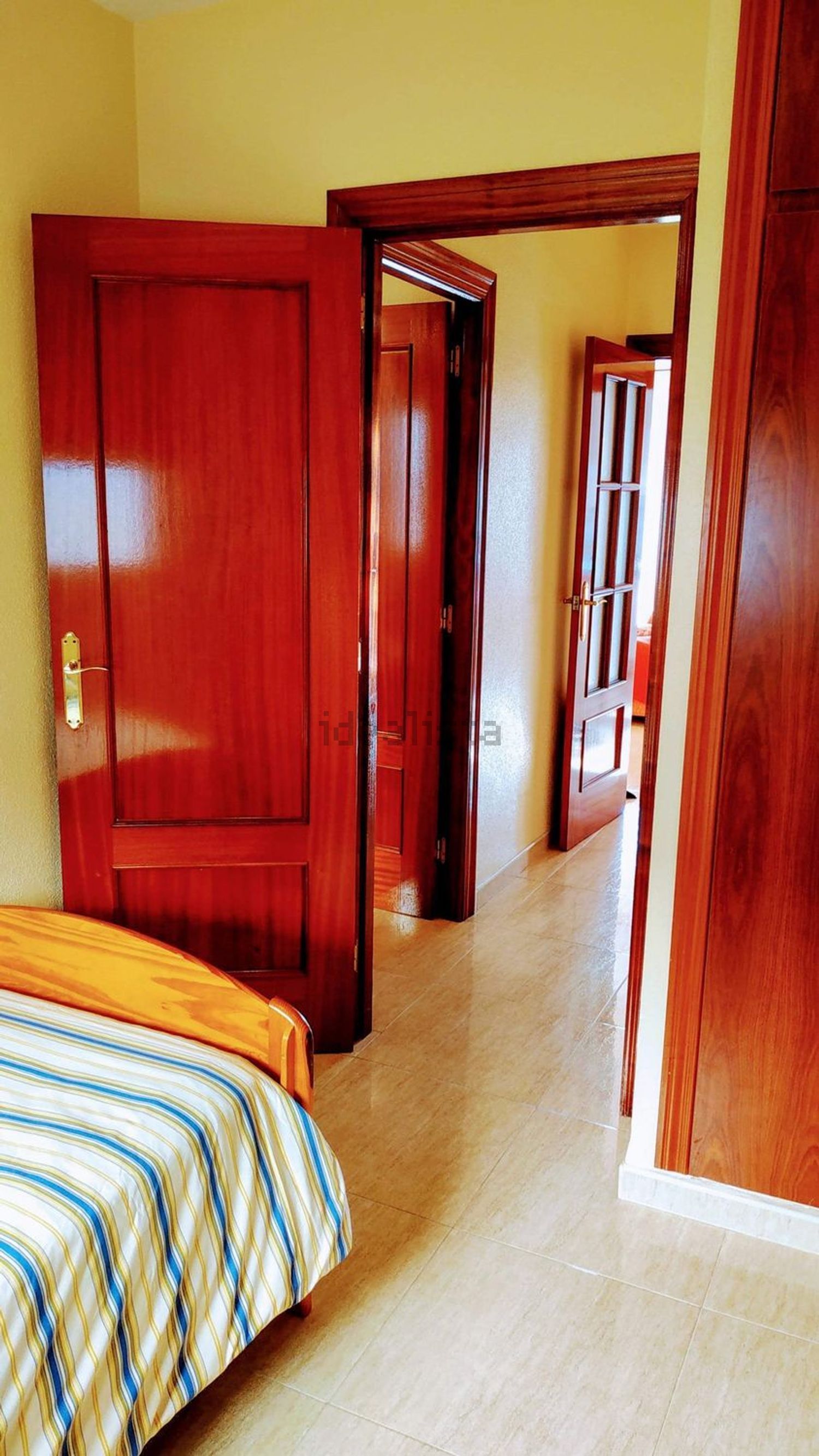 Piso de 76 m² en Adra