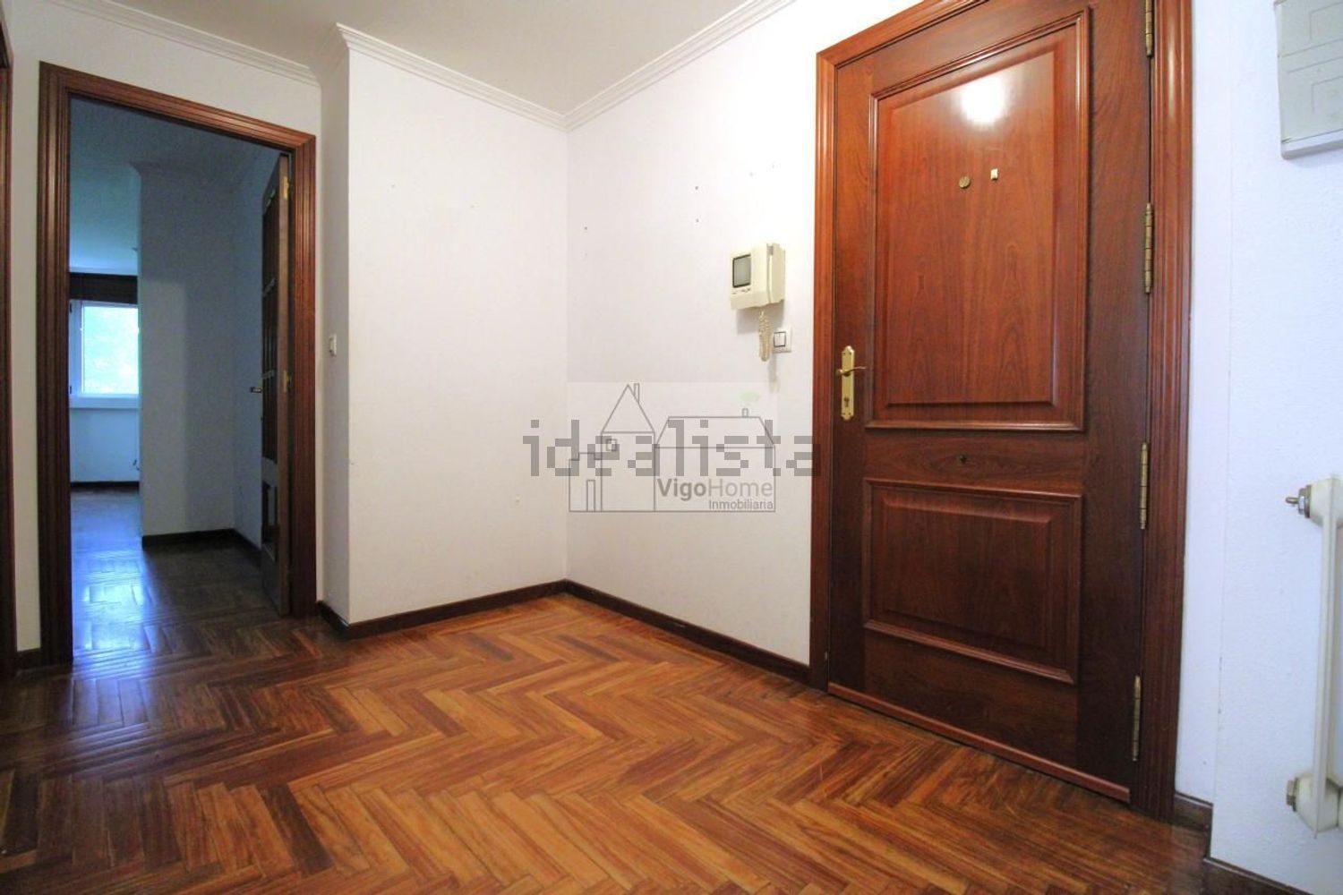 Piso de 90 m² en Vigo