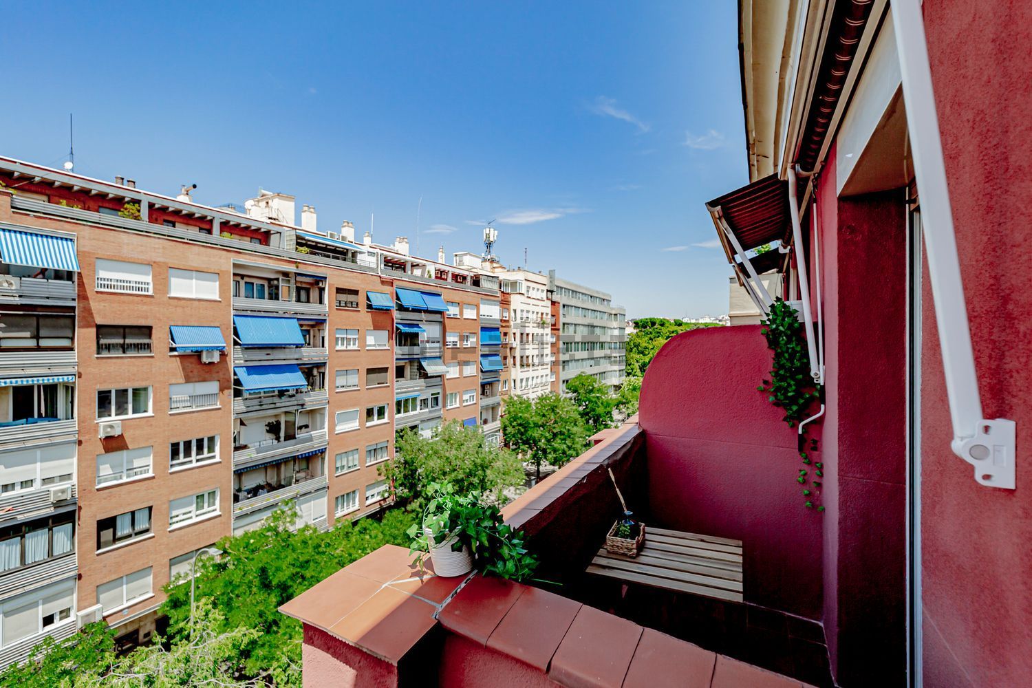 Wohnung 107 m² in Madrid