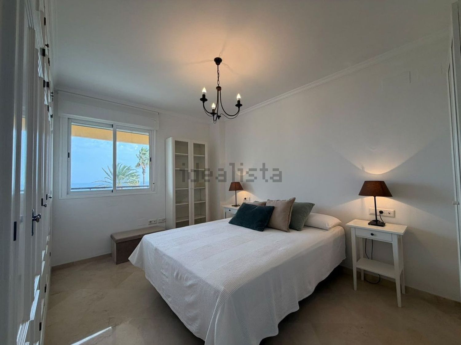 Pis de 192 m² a Estepona