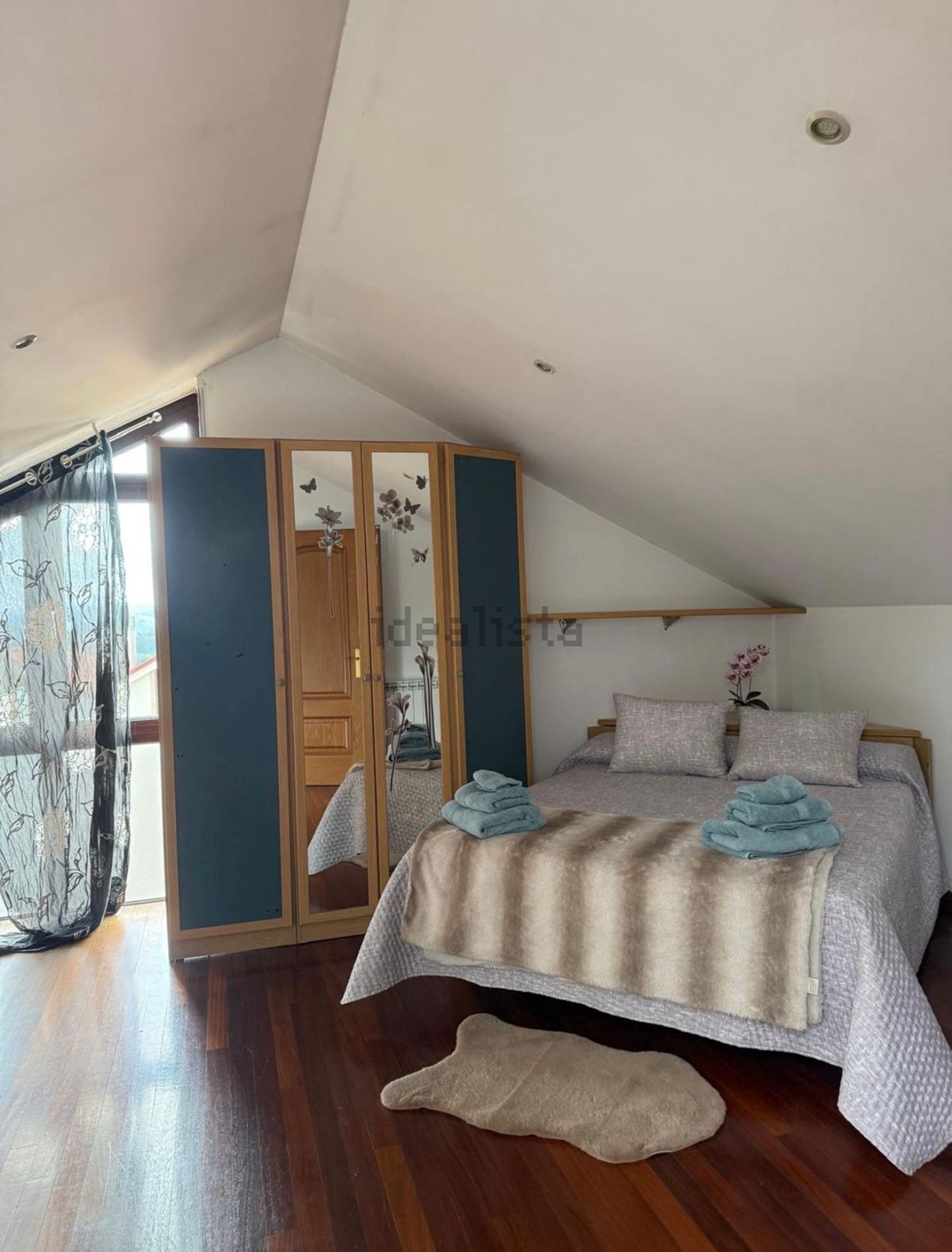 Casa de 300 m² en Brión