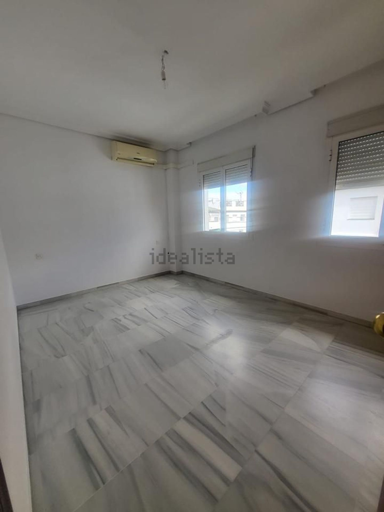 Wohnung 107 m² in Sevilla
