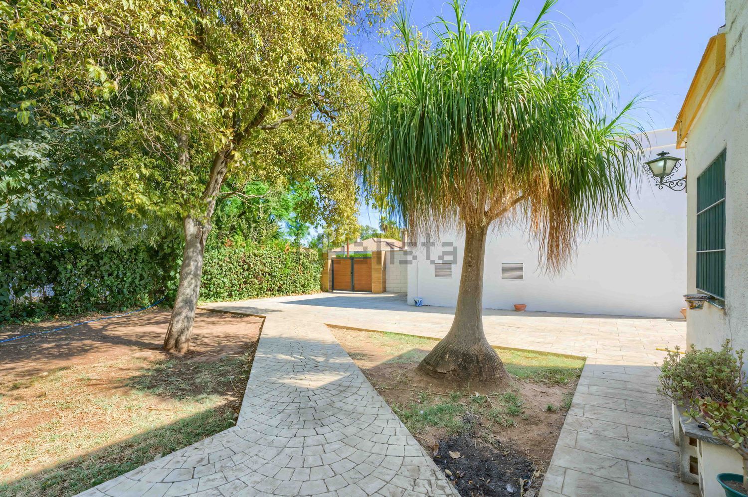 Casa de 188 m² a Carmona