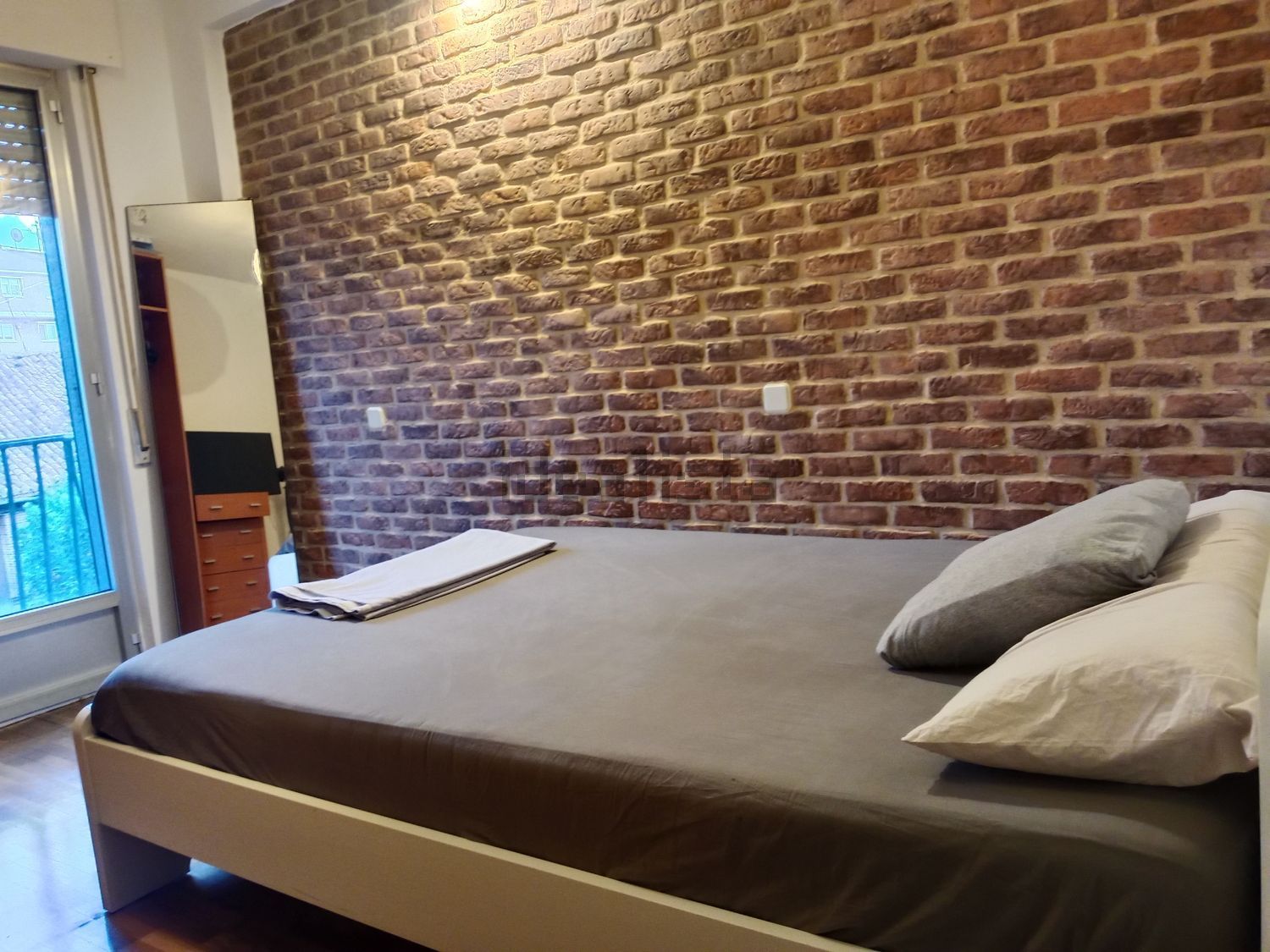 Habitació de lloguer, La Cistérniga