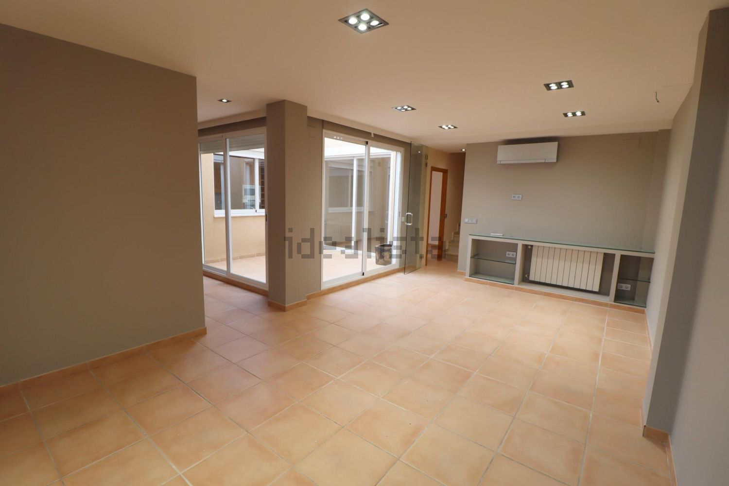 Casa de 230 m² en Valencia