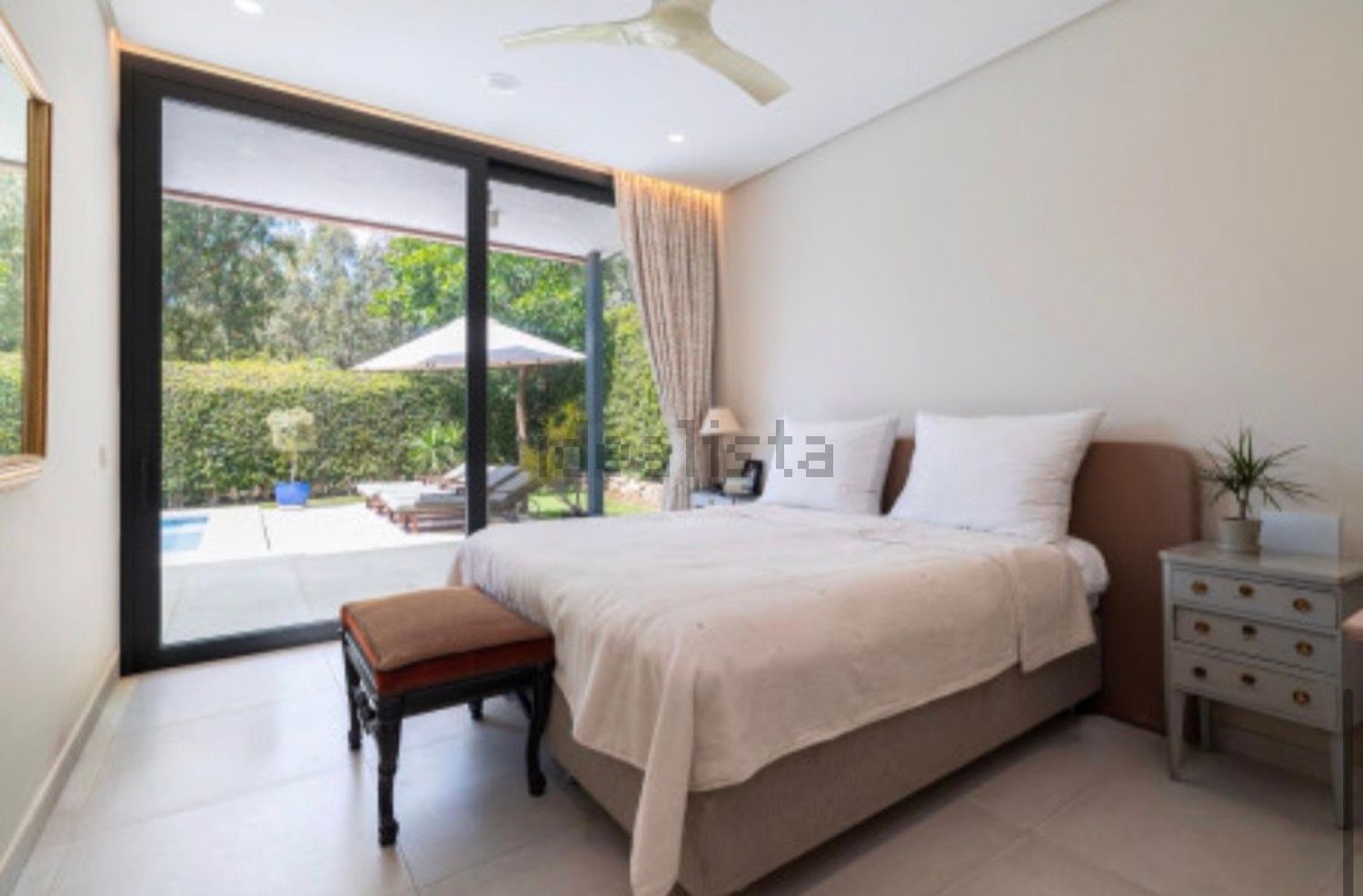 Casa de 394 m² en Estepona