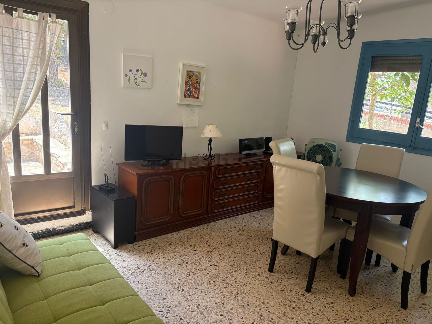 Casa de 100 m² en Canyelles