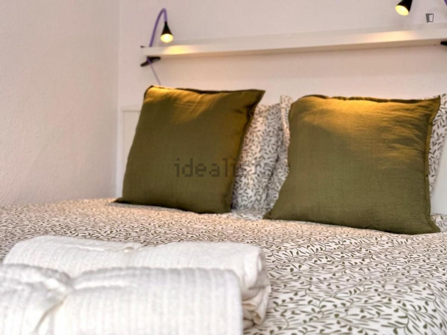 Room for rent, Madrid