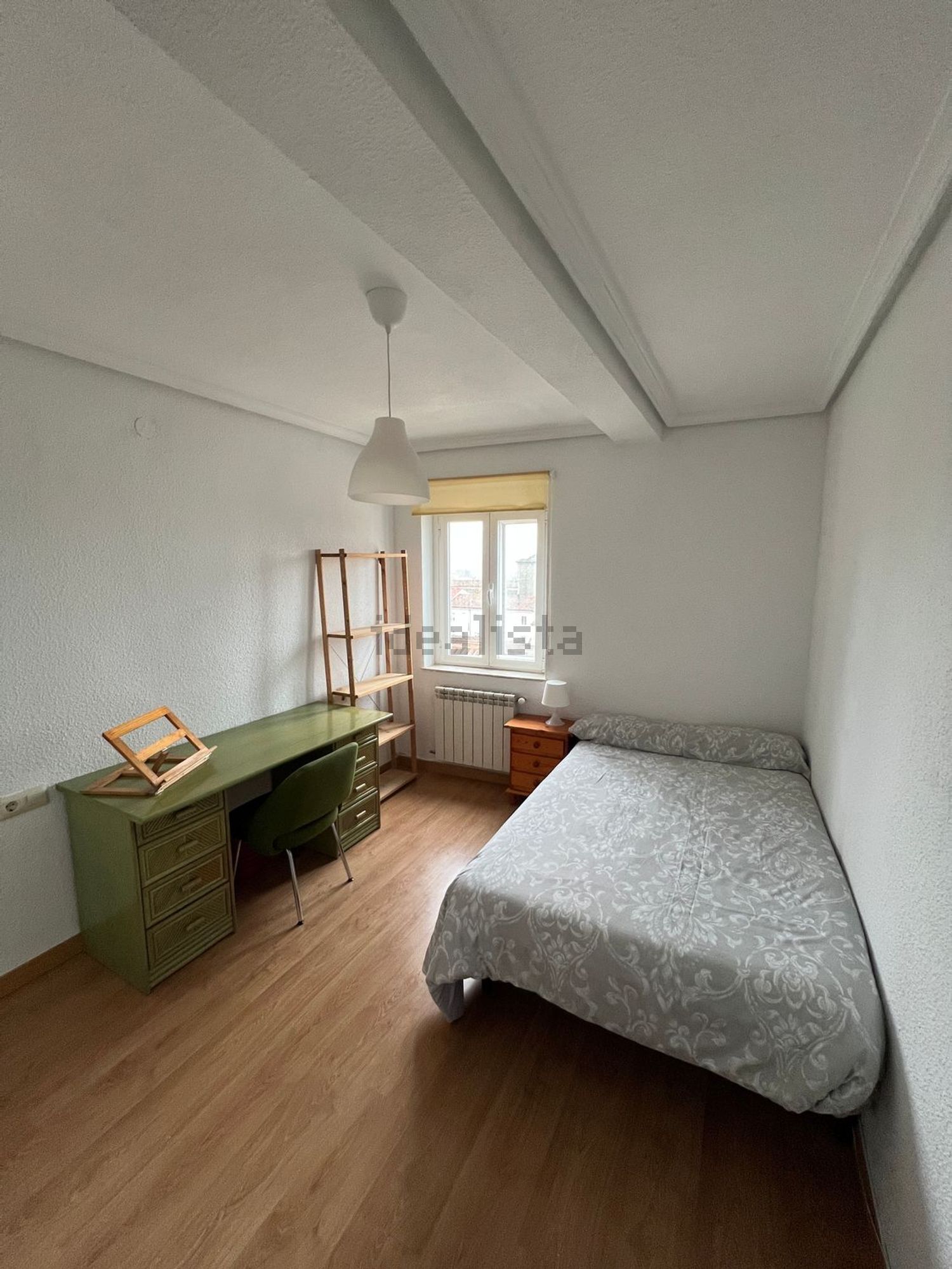 Pis de 110 m² a Àvila