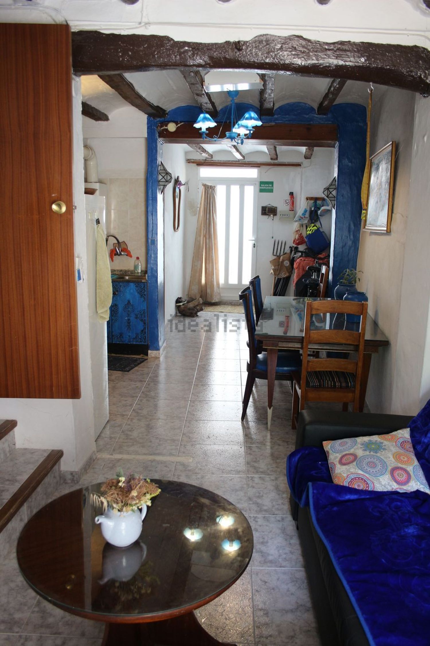 Habitació de lloguer, Bolulla