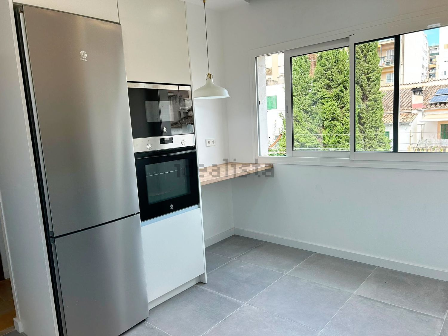 Room 130 m², Palma