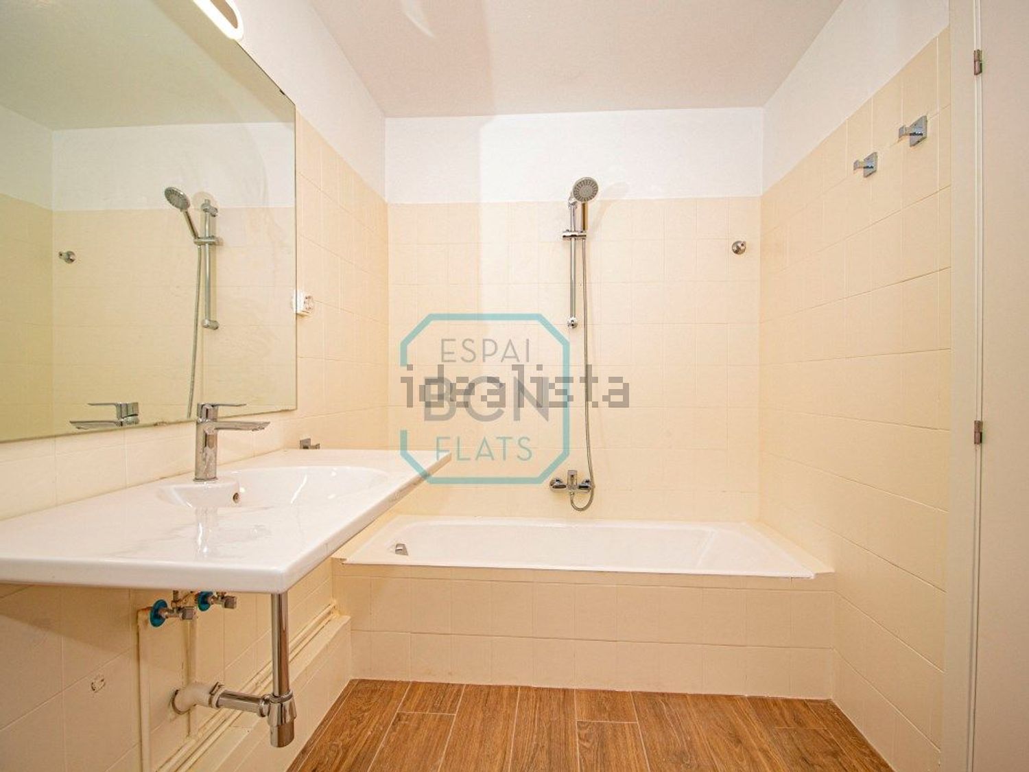 Wohnung 169 m² in Barcelona