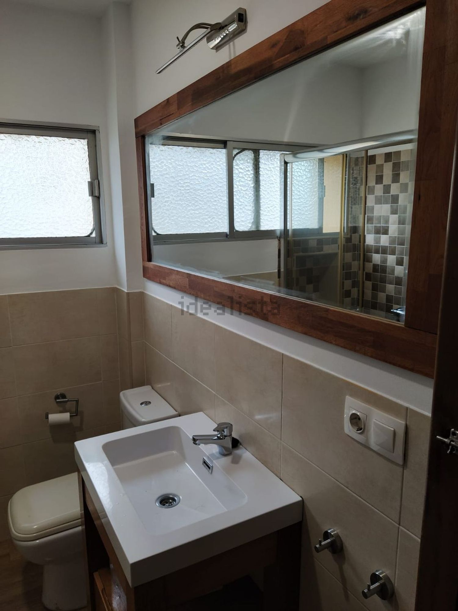 Habitació de lloguer, Algesires