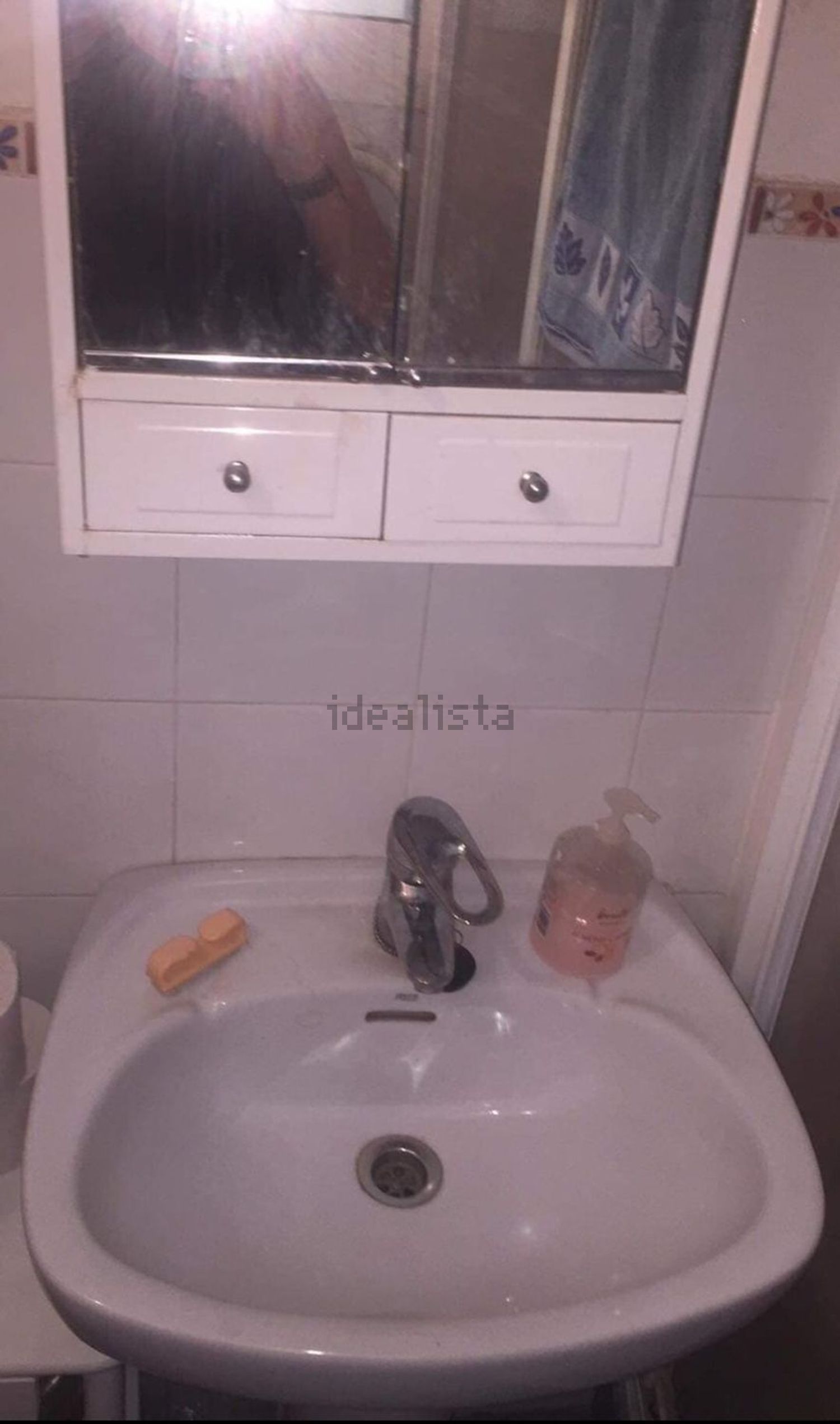 Room for rent, Coín