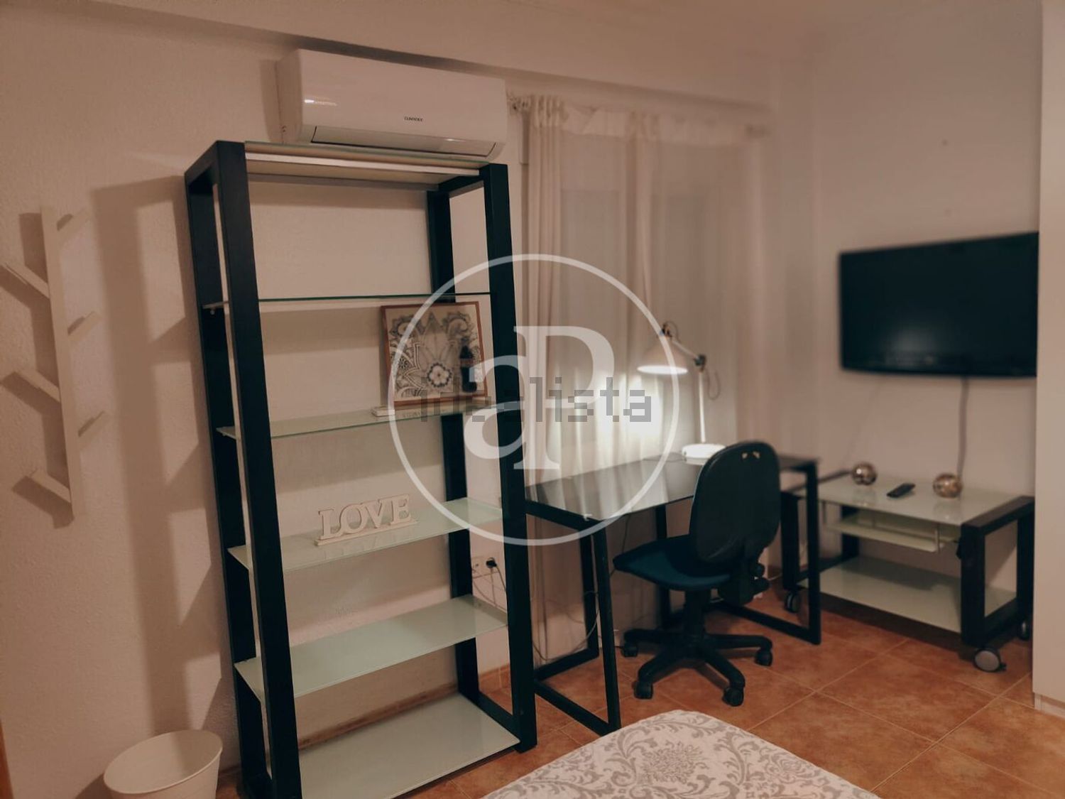 Pis de 85 m² a València
