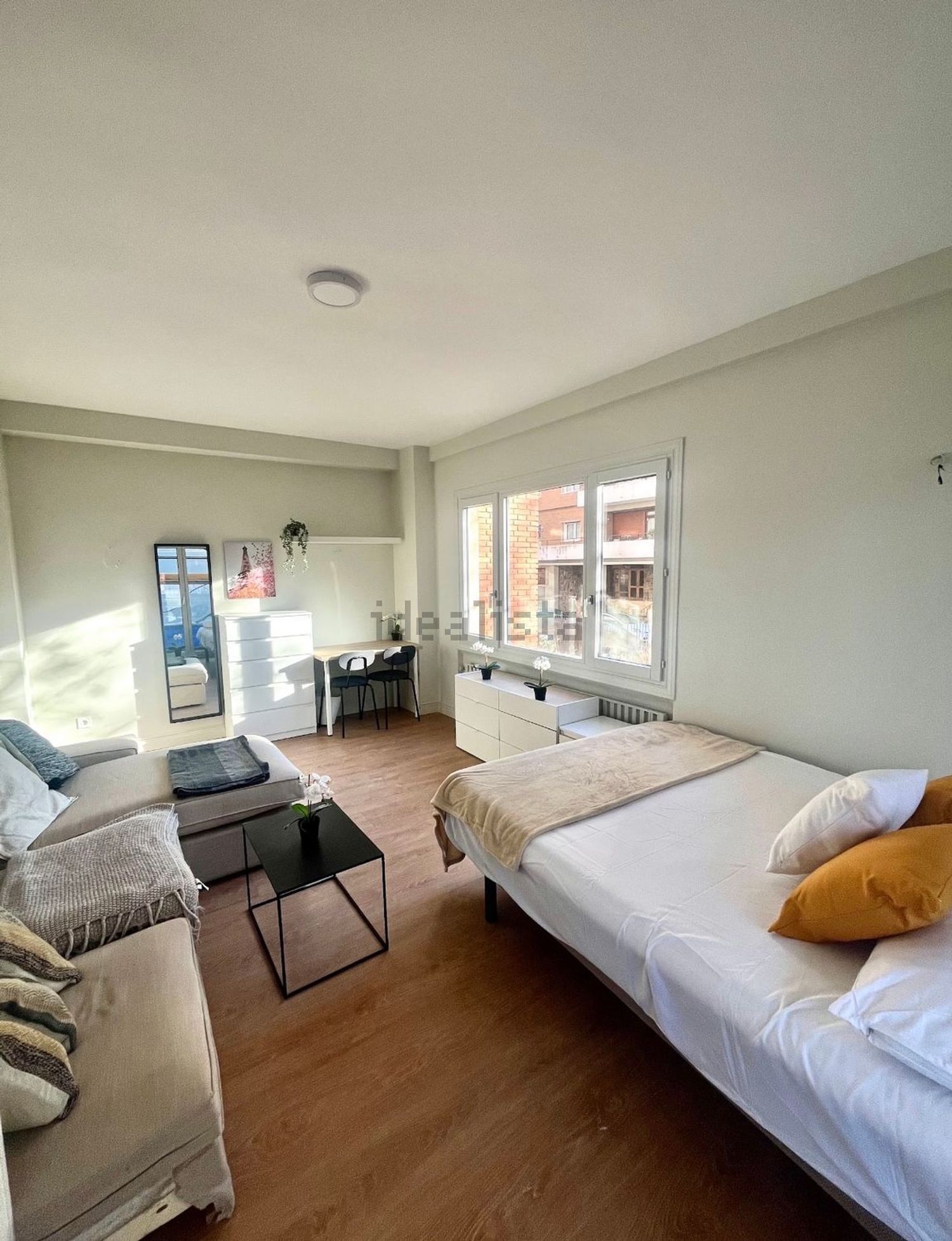 Habitació de lloguer, Madrid
