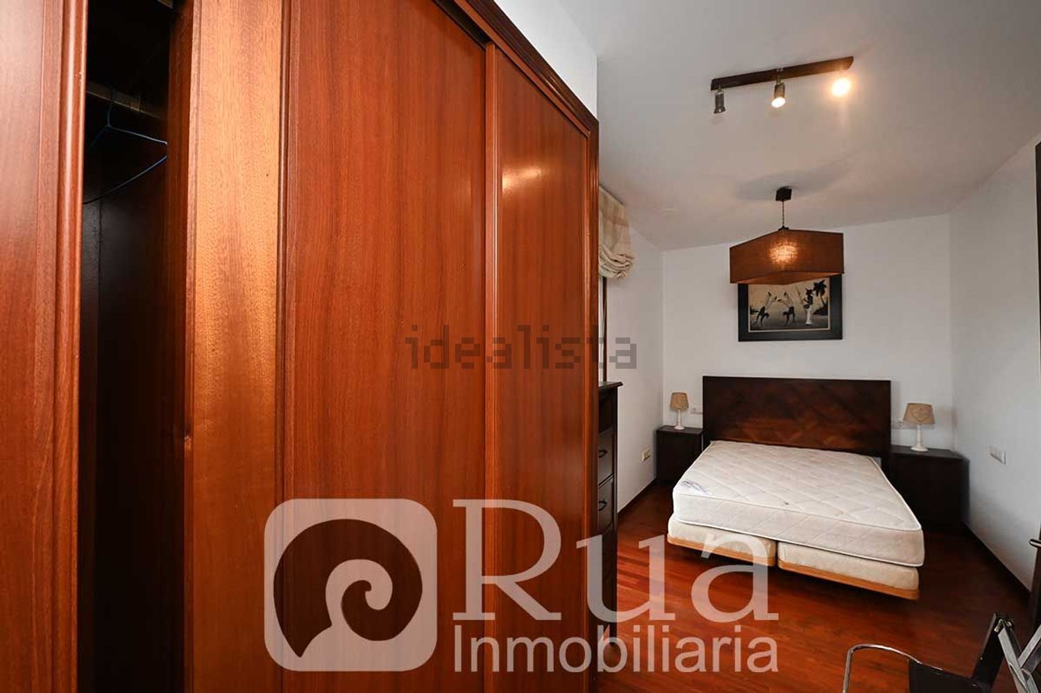 Pis de 77 m² a Oleiros