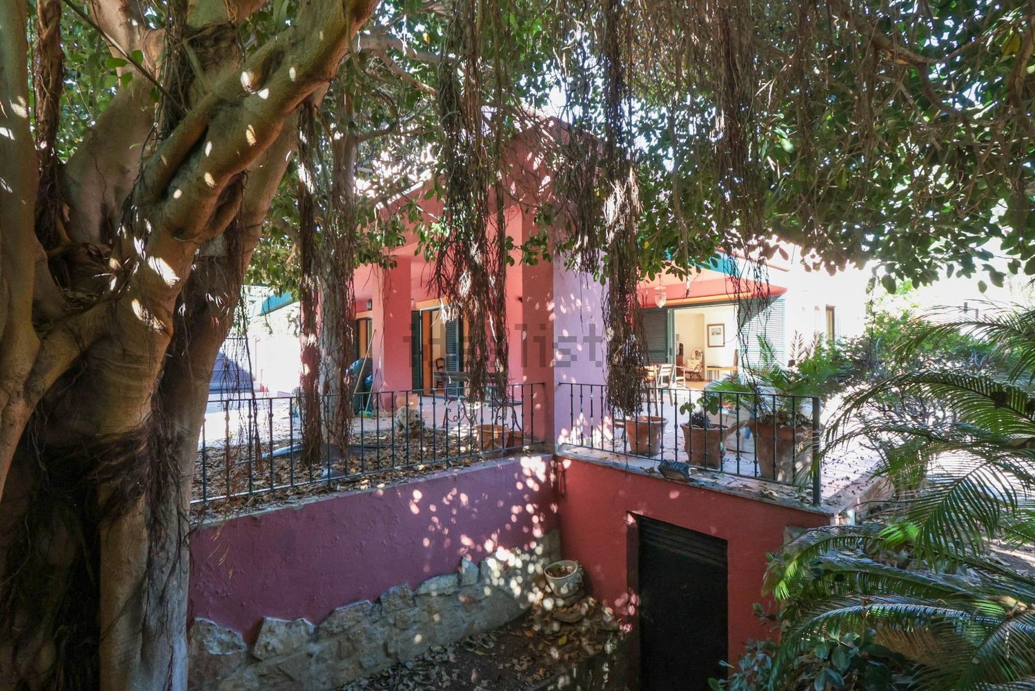 Casa de 268 m² en Rocafort
