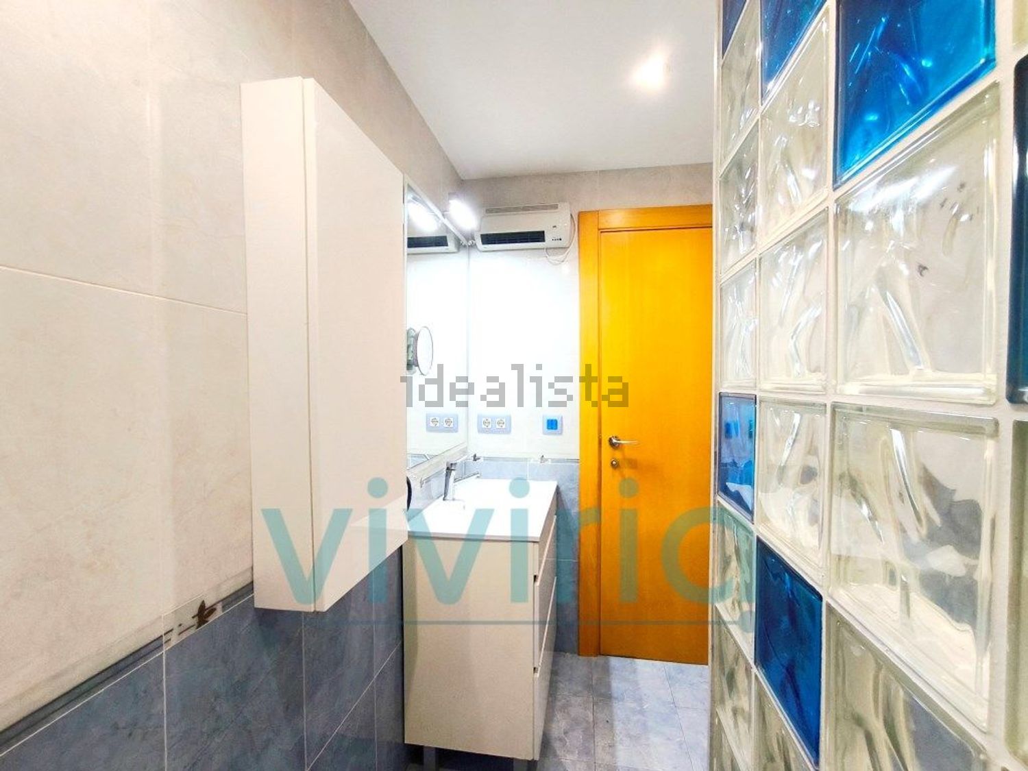 Pis de 77 m² a València