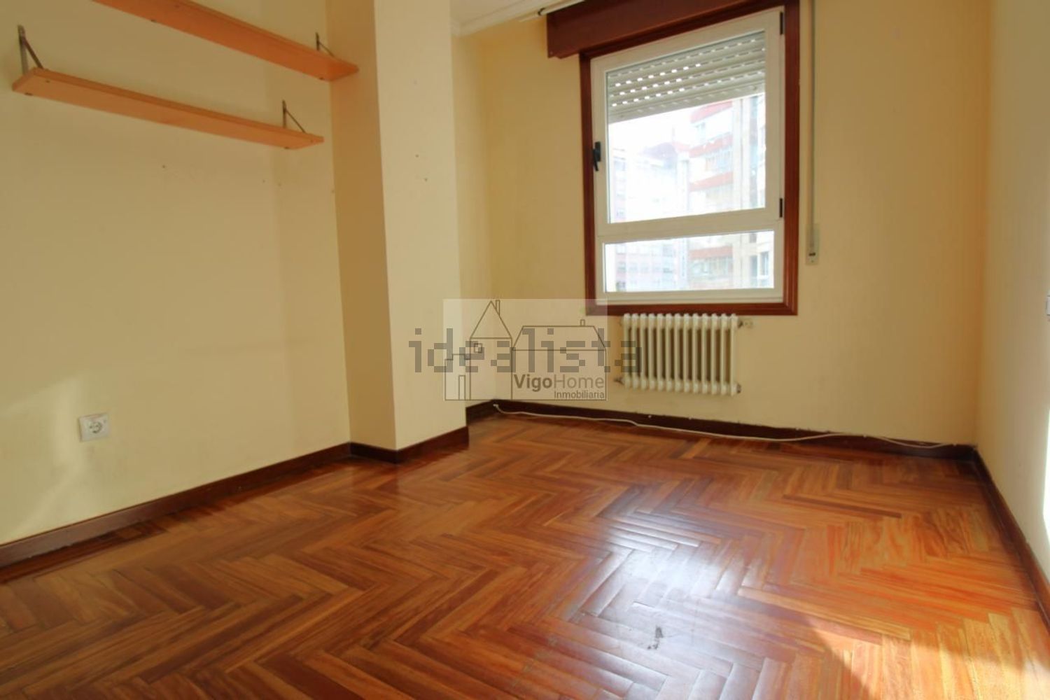 Piso de 90 m² en Vigo