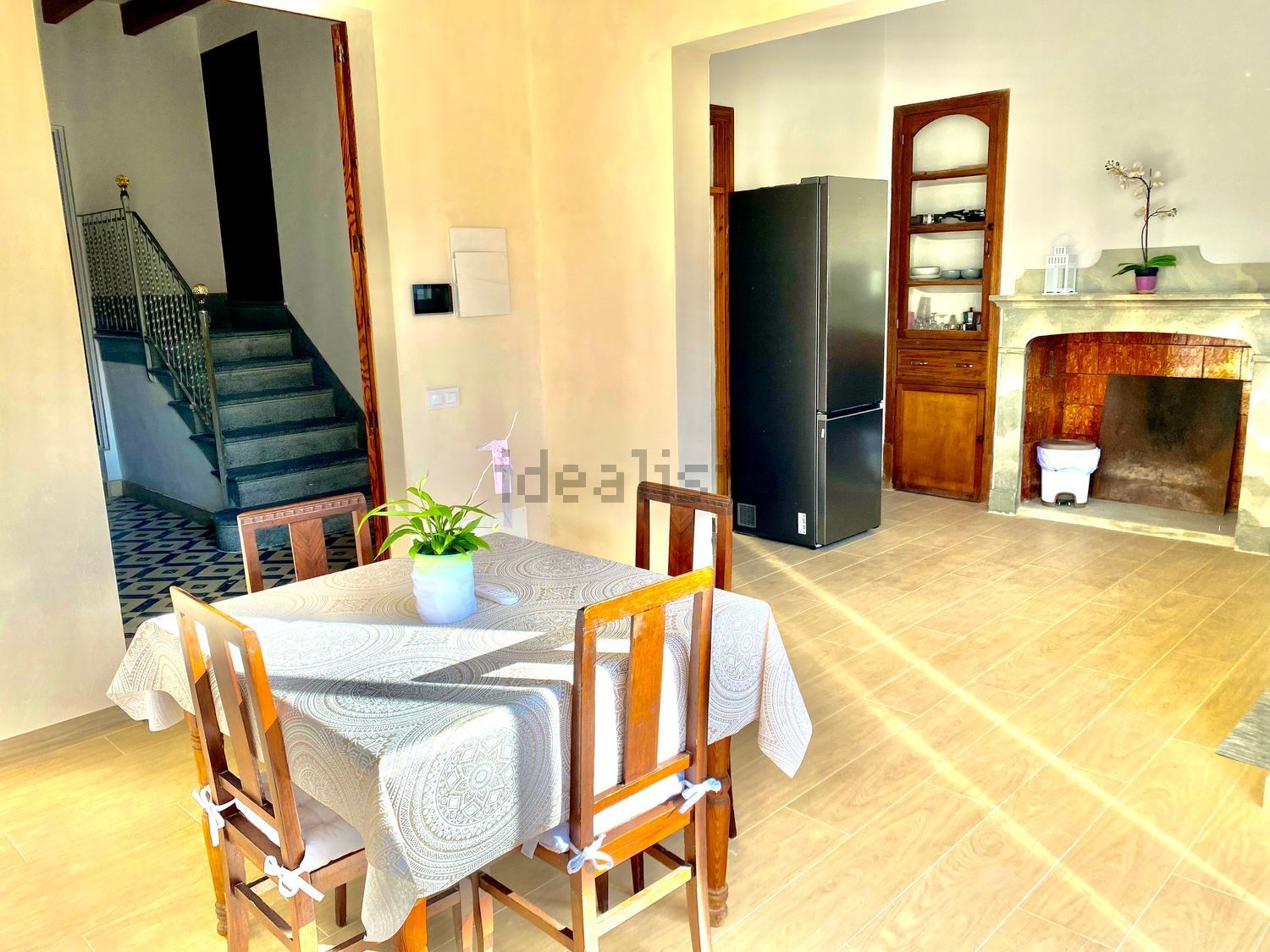 Quarto para alugar, Ariany