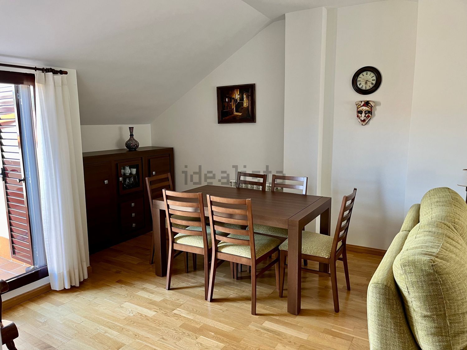 Piso de 80 m² en Las Navas del Marqués